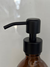 Load image into Gallery viewer, Amber 500ml Stainless Steel Pump Lid Bottle 2 Pack New Lid Design